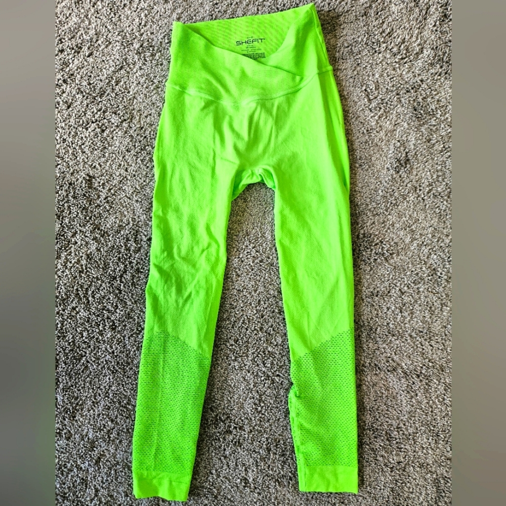 Shefit Green Leggings 💚 Size Small